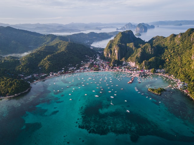 7000 islands of the Philippines